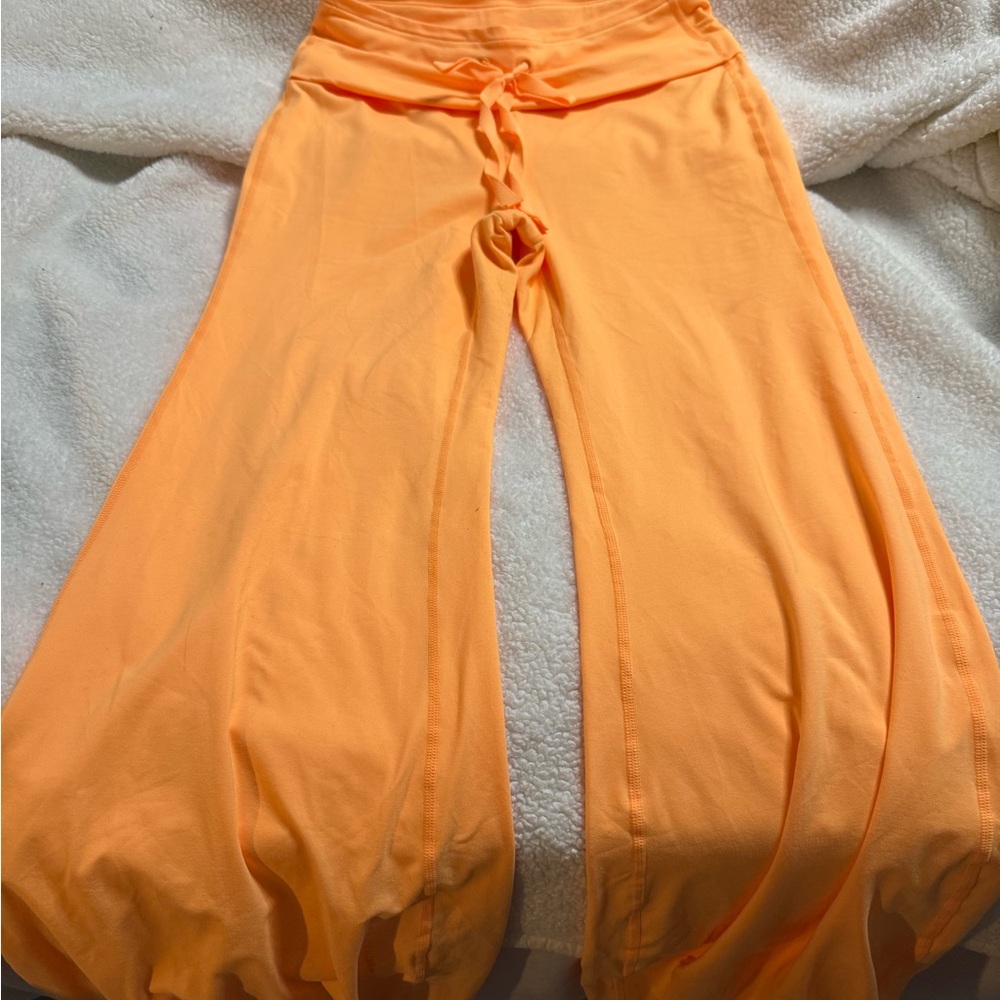 FP Movement by Free People Peach Tie-Waist Wide Leg Leggings